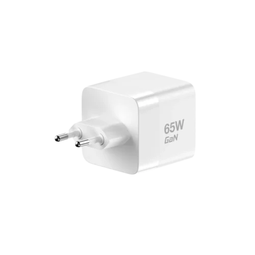 מטען קיר עם כבל נשלף MWC65RC בצבע לבן מבית MIRACASE